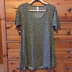 LuLaRoe Olive Green Perfect T, Size S